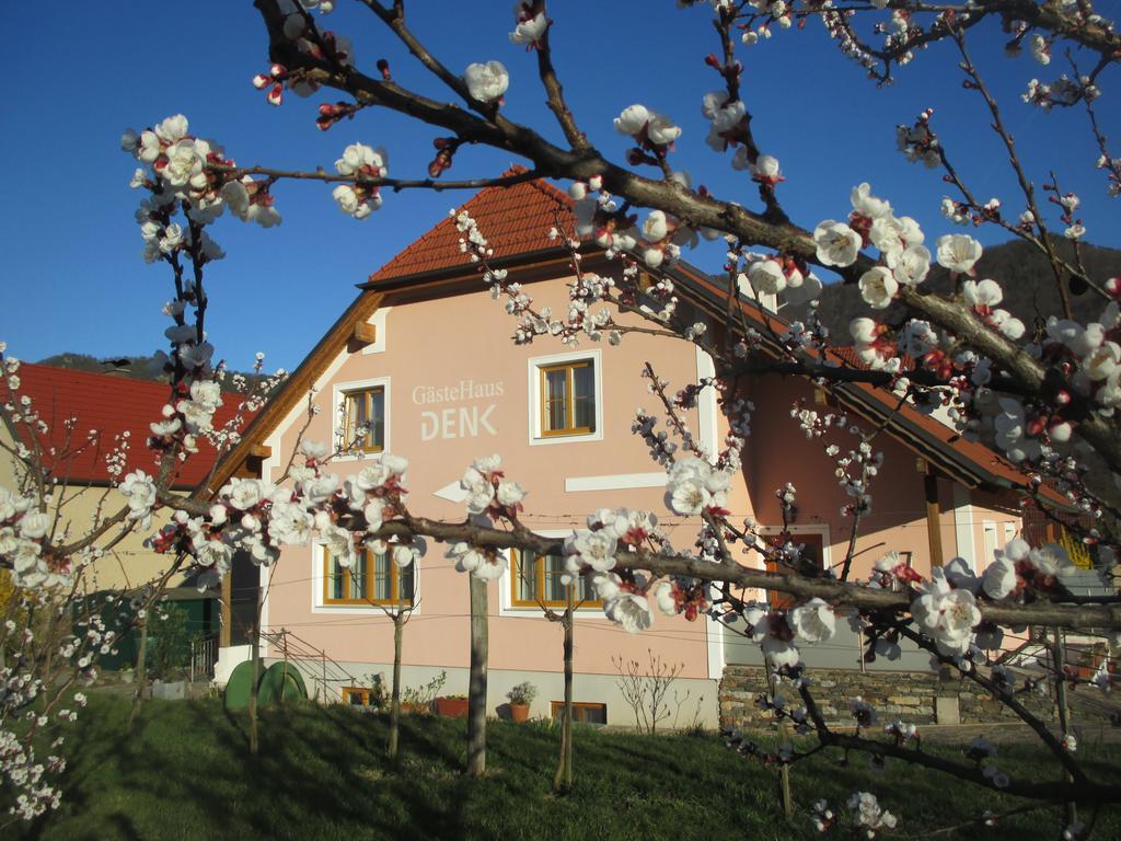 Gaestehaus Rudolf U. Sandra Denk Wösendorf Esterno foto