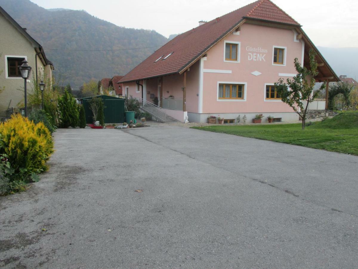 Gaestehaus Rudolf U. Sandra Denk Wösendorf Esterno foto