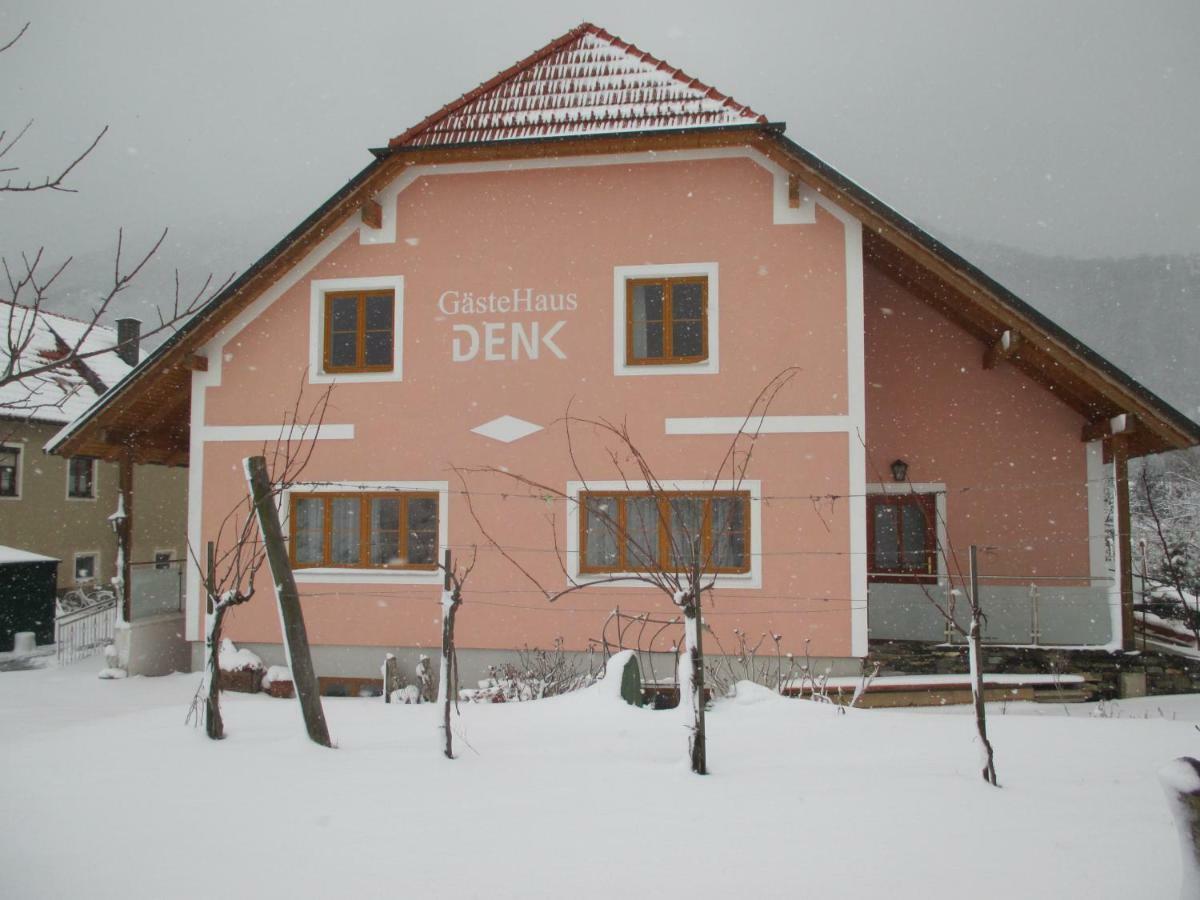 Gaestehaus Rudolf U. Sandra Denk Wösendorf Esterno foto